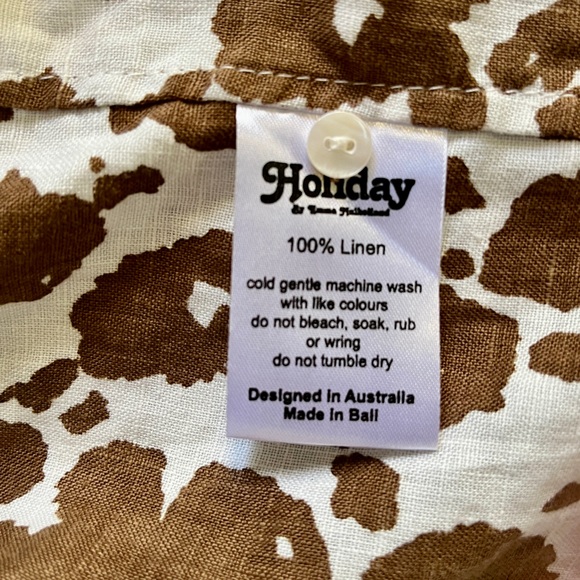 Holiday by Emma Mulholland Cowhide Resort Set - Picture 8 of 8